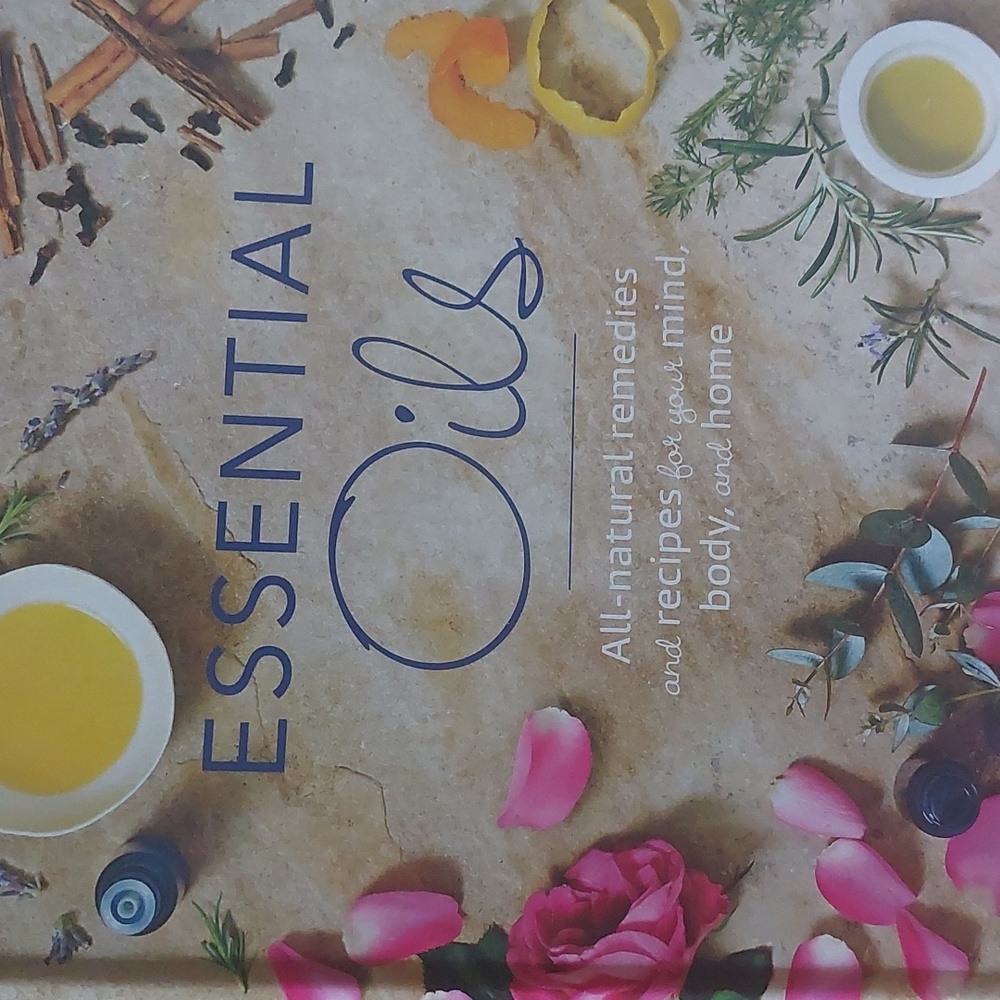 Essential oils Book